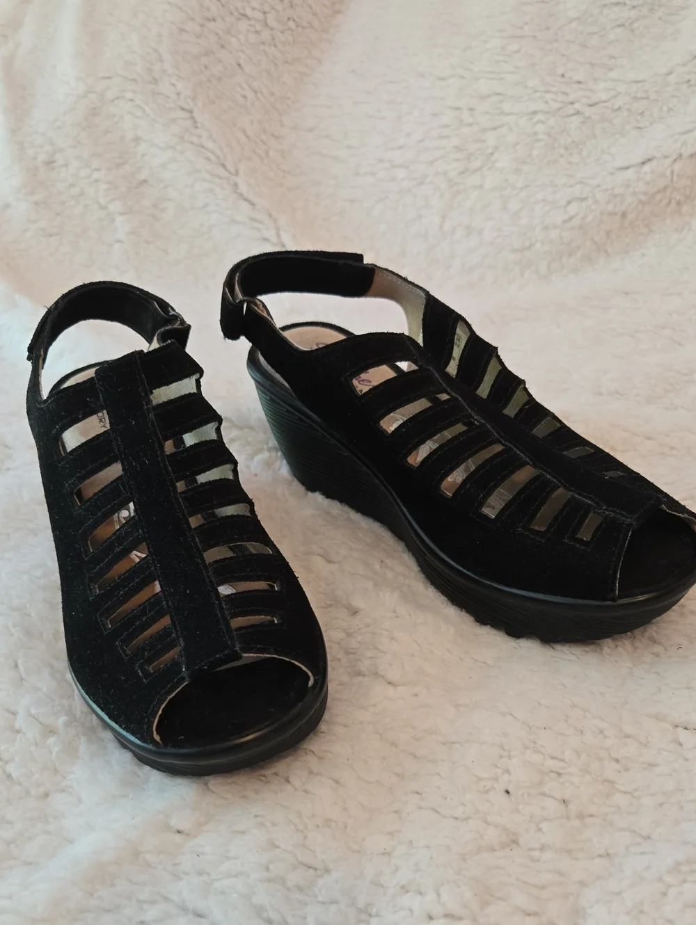 Skechers Black Strappy Suede Wedge Sandals